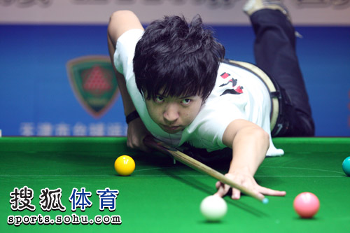 杨瀚森揭幕 杨瀚森揭幕