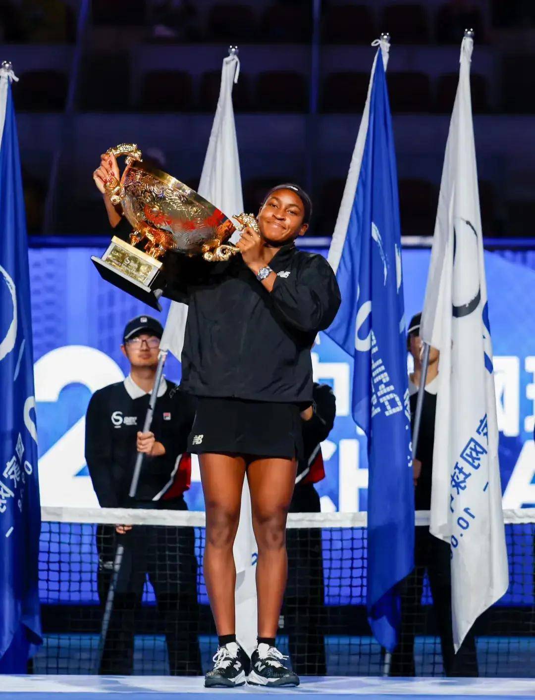 广东队将防 广东队将防